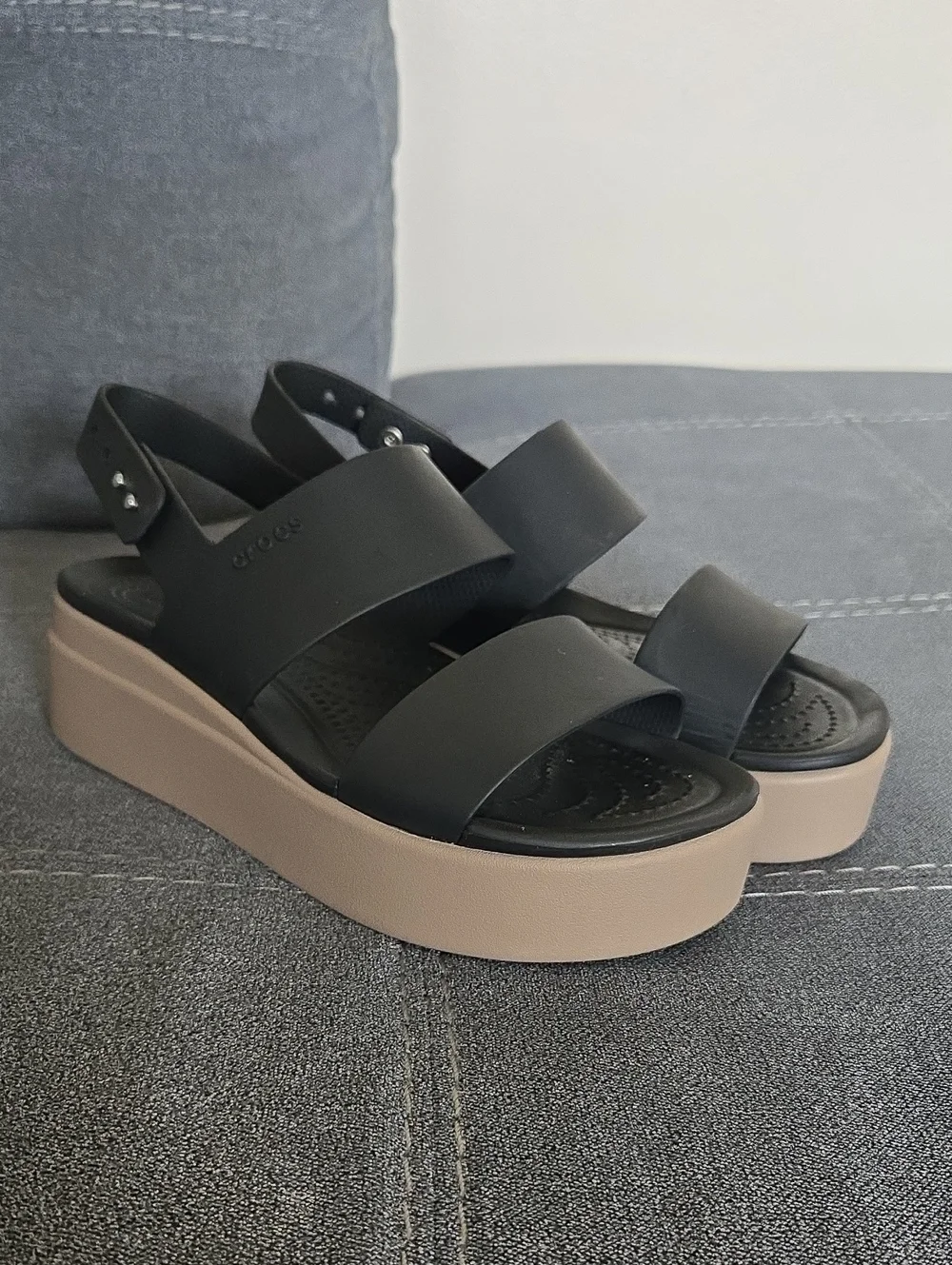 Crocs Brooklyn Low Wedge Sandal In Black And Tan